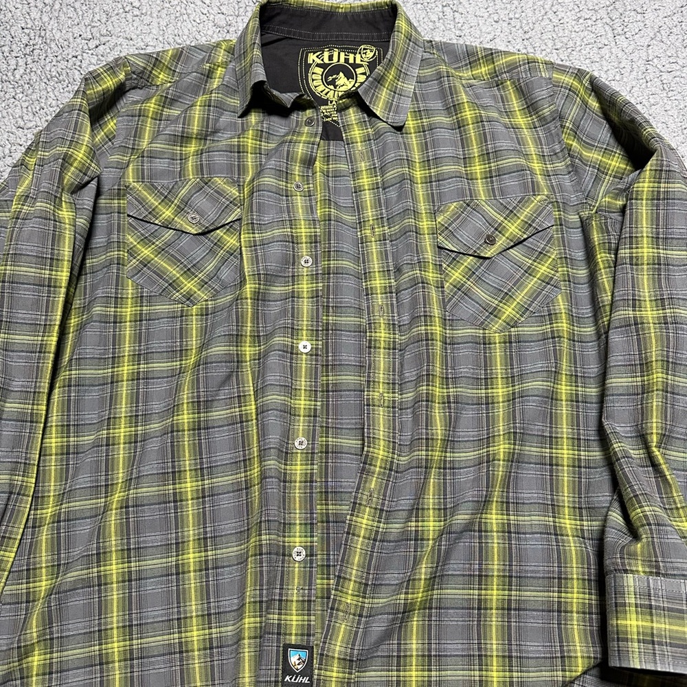 Kuhl large shirt